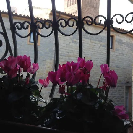 Gutturinu Guest House * Гавои
