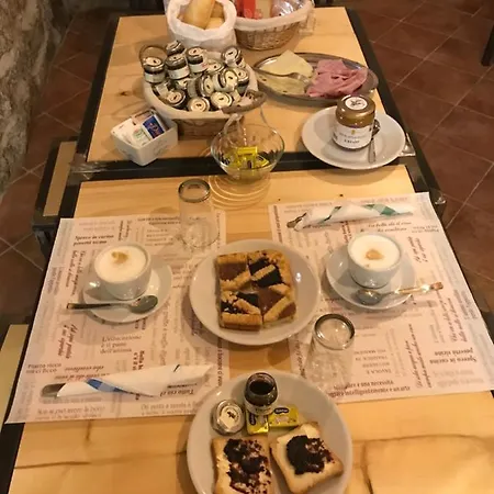 Gutturinu Guest House Гостевой дом *